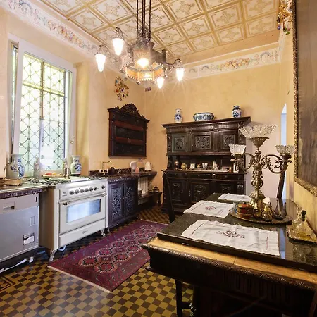 Historic Argegno Villa Dizzasco