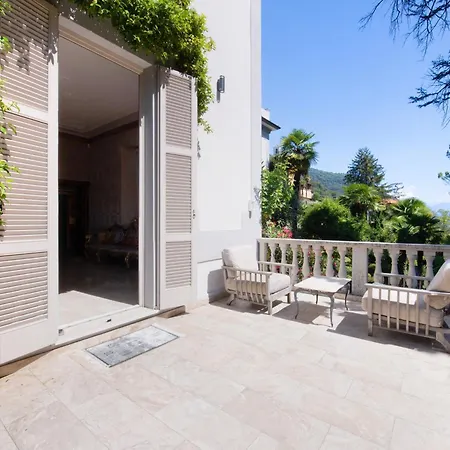 Historic Argegno Villa Dizzasco