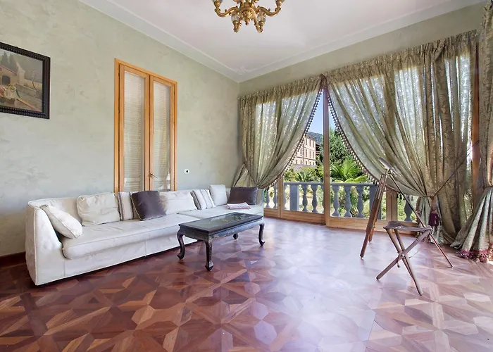 Вилла Historic Argegno *