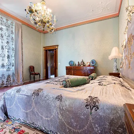 Villa Historic Argegno Dizzasco