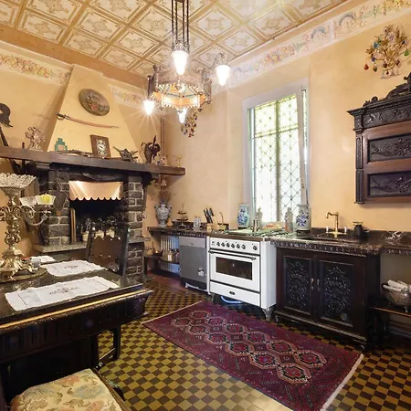 Villa Historic Argegno