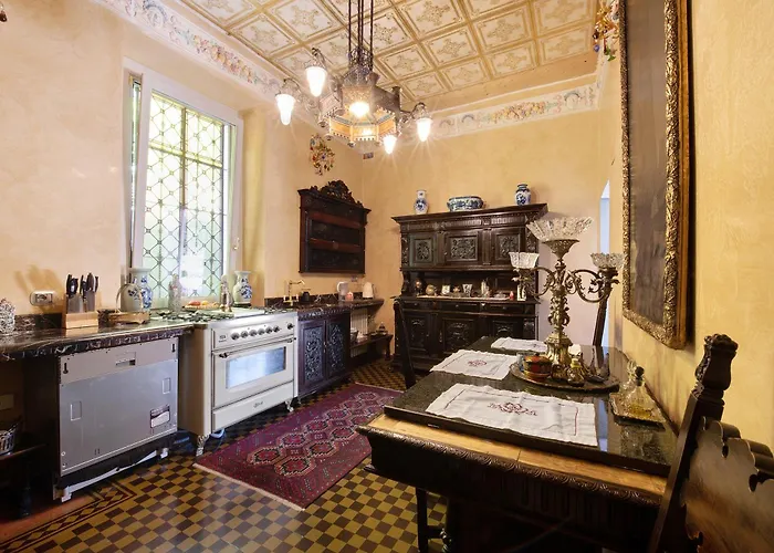 Historic Argegno ヴィラ Dizzasco