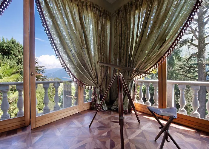 Historic Argegno Dizzasco